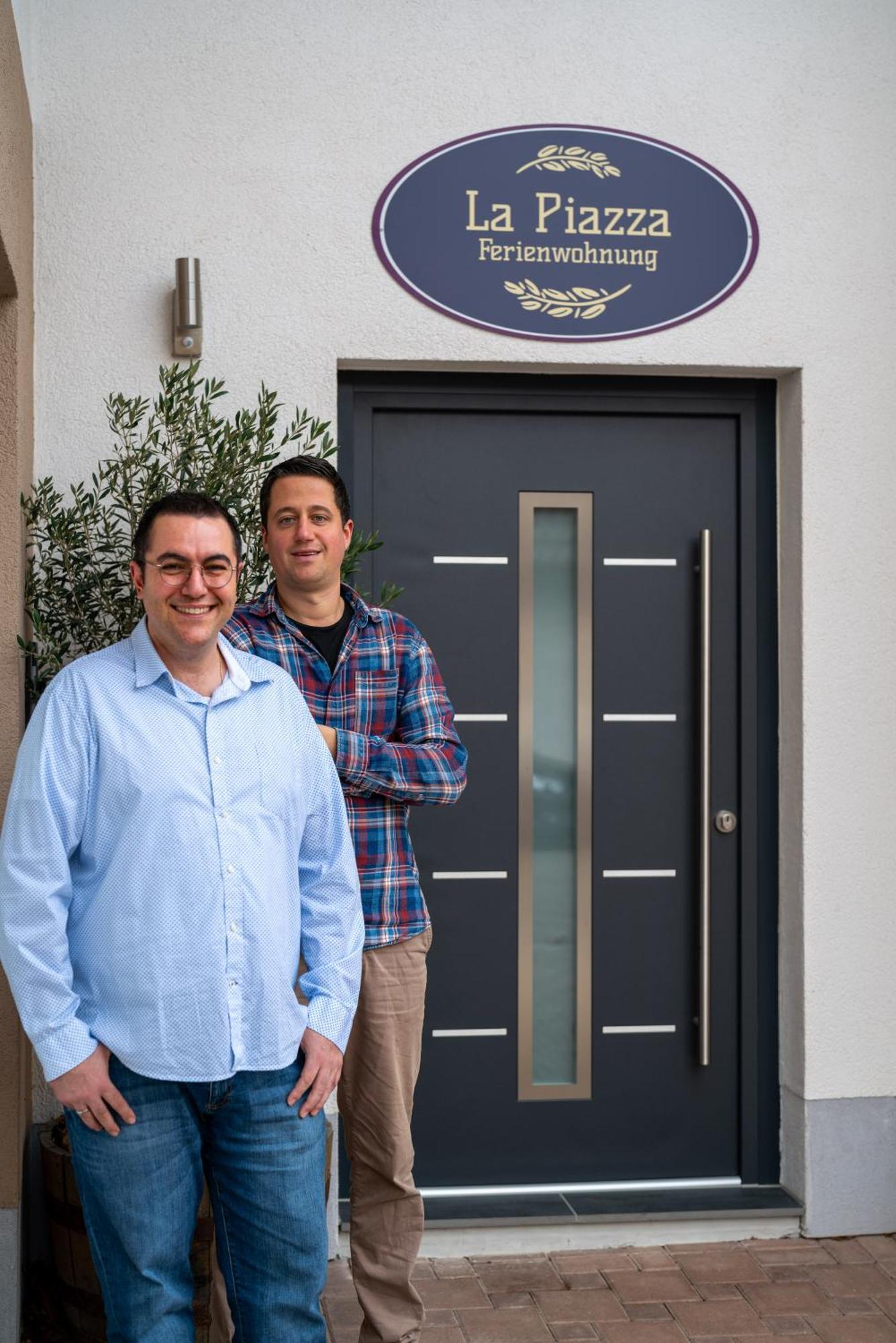 La Piazza-Rheinhausen Apartman Kültér fotó